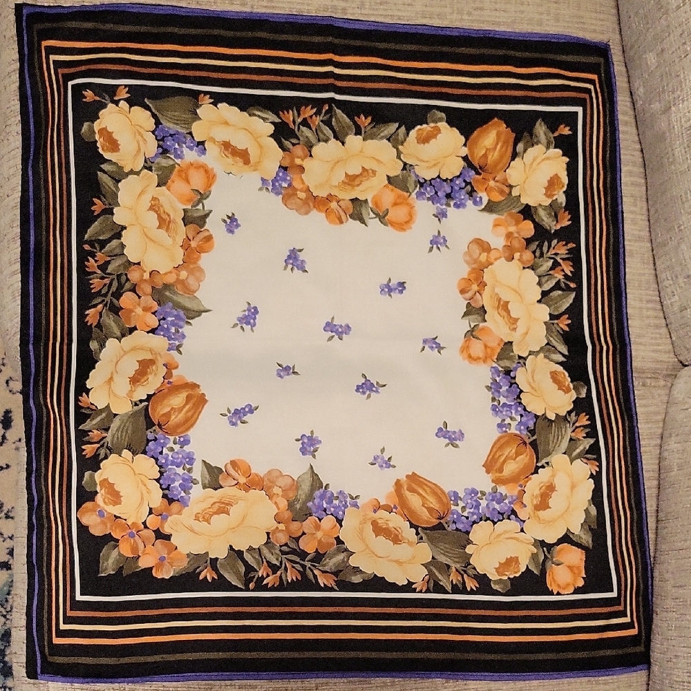 Vintage Striped Border Floral Scarf  Cream, Peach & Purple 21” x 23”  Polyester